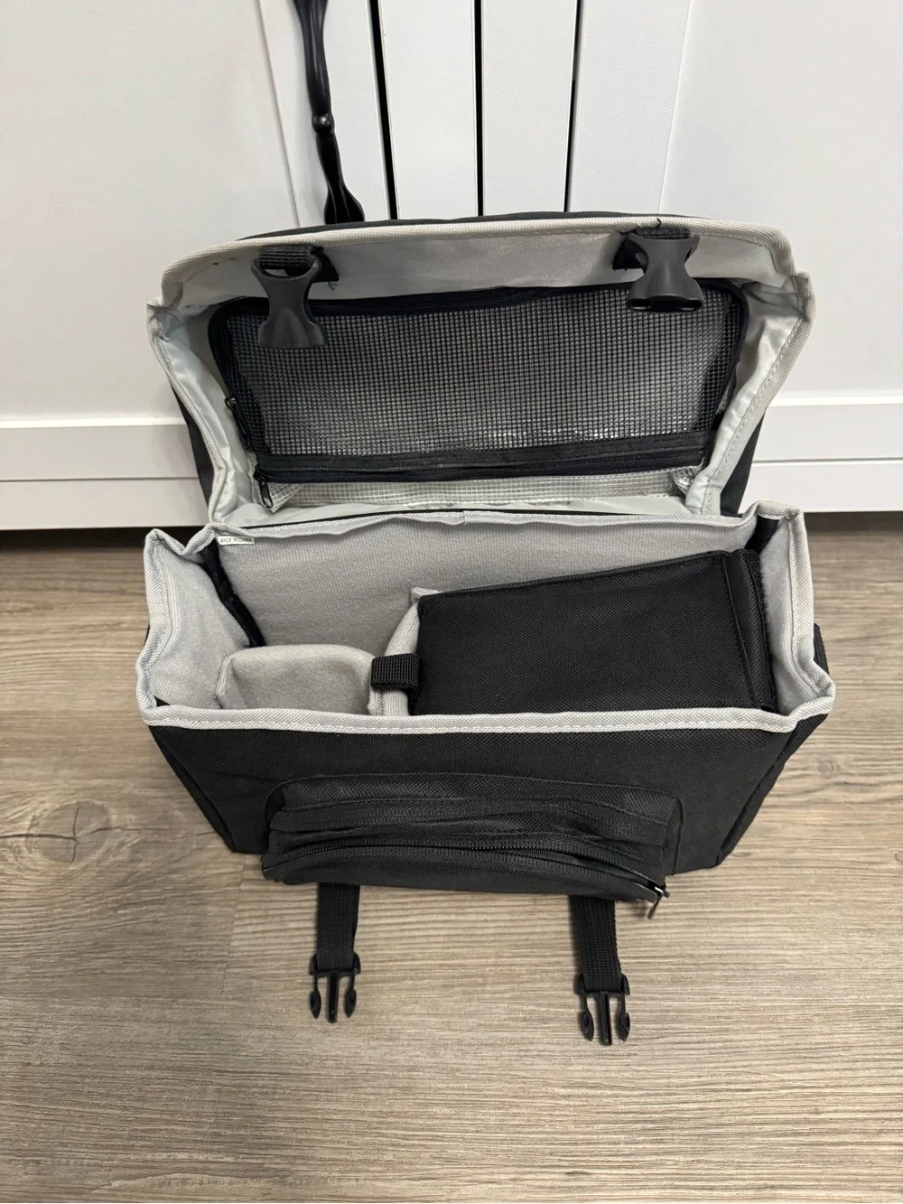 Nikon DSLR Digital Camera Carrying Case